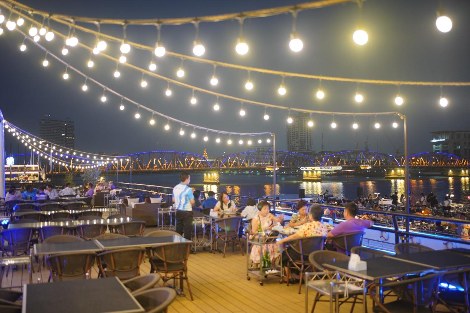 Riverside Bangkok Hotel Ngoại thất bức ảnh